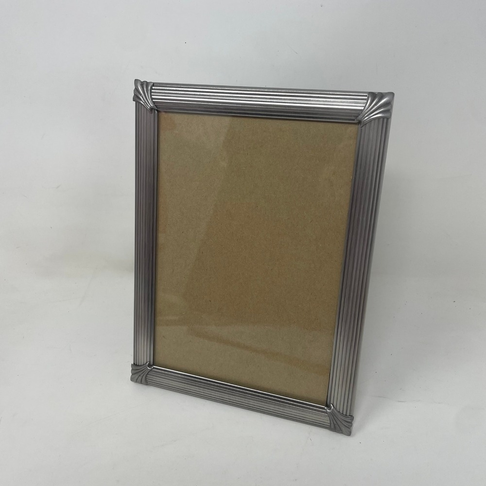 Vintage Silver Tone Metal Ribbed Picture Frame 5x7 Art Deco Style Tabletop Wall